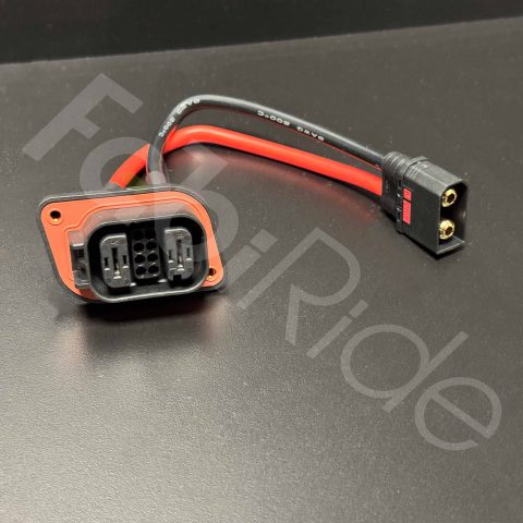 Adaptateur QS8 ↔ OEM pour Talaria Sting vue d’ensemble