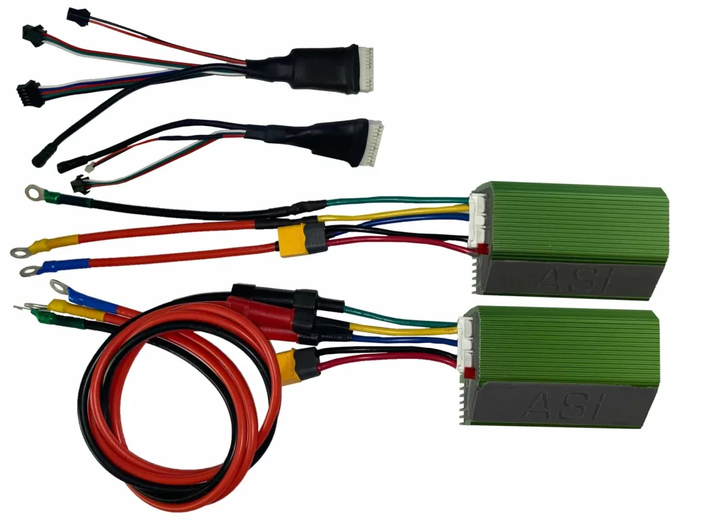 Kit double contrôleur INOKIM OXO ASI BAC855 : deux contrôleurs et le faisceau plug and play pour les deux moteurs